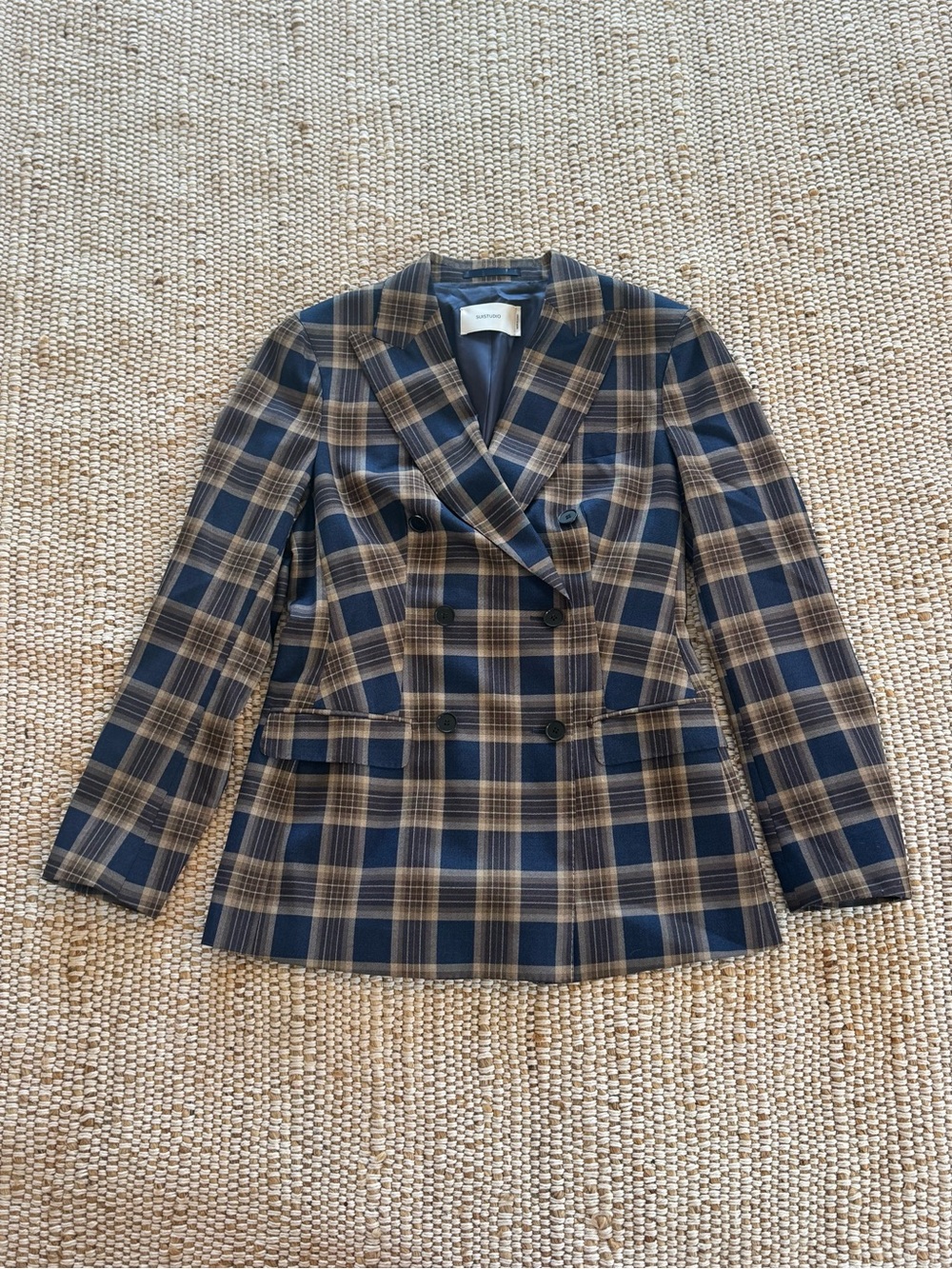 SUISTUDIO Italian Wool Plaid Double Breasted Blazer Cameron Navy Tan US 6 - Picture 2 of 12